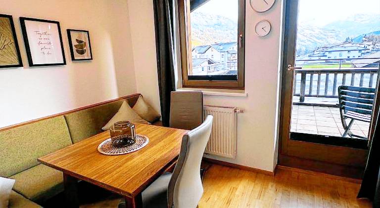Holiday apartment with patio | Pet-friendly — photo 5