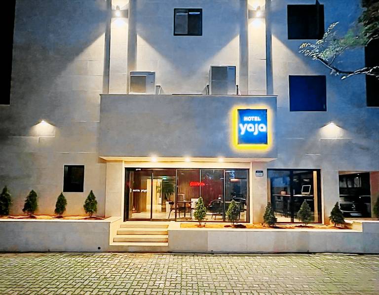 Mokpo Peace Plaza Brach Hotel Yaja