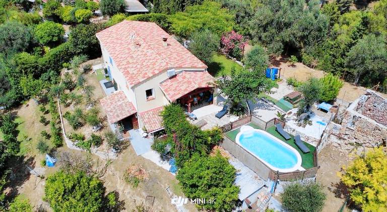 Villa with patio, yard & BBQ | Suitable for remote work — photo 4