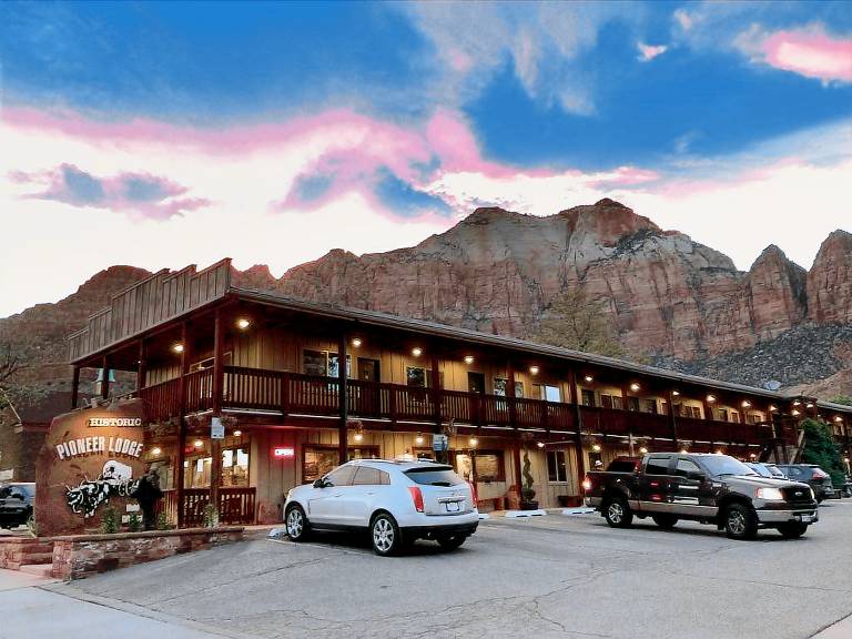 Pioneer Lodge Zion National Park Springdale