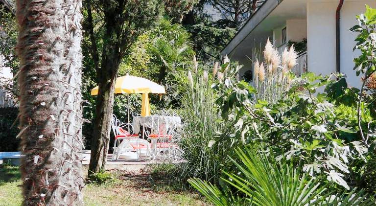 Wonderful holiday apartment with terrace, private pool & garden | Good for workation | Pets are welcome — photo 4