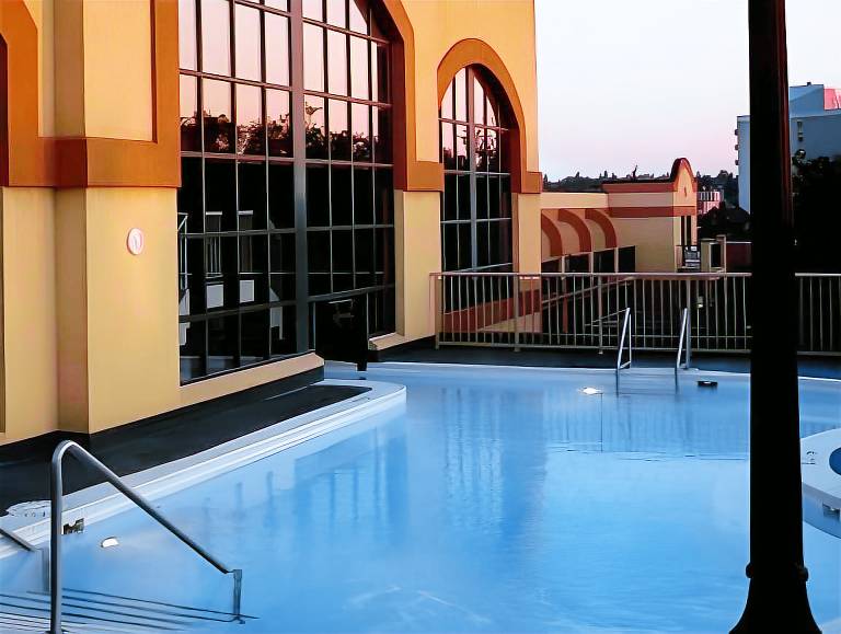 Resort Moose Jaw
