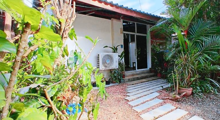 Villa with 1 room for 4 persons — photo 4