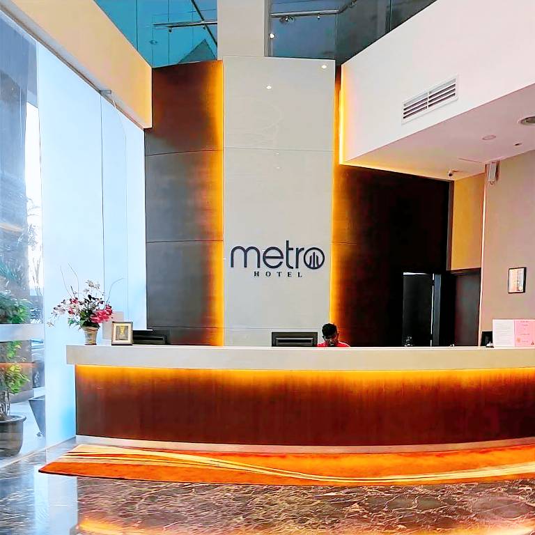 METRO HOTEL — photo 4