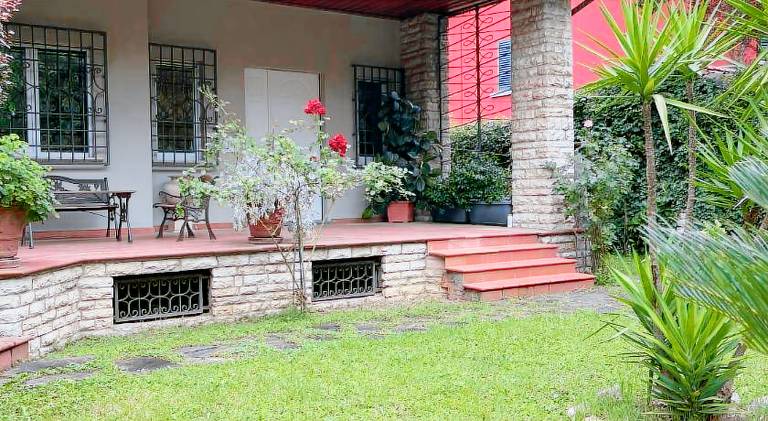 Villa with hot tub in Montecatini Terme