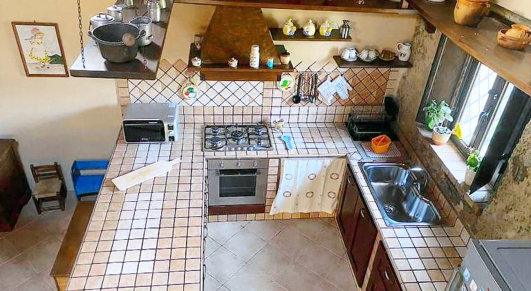 Chalet with 1 room for 4 persons — photo 4