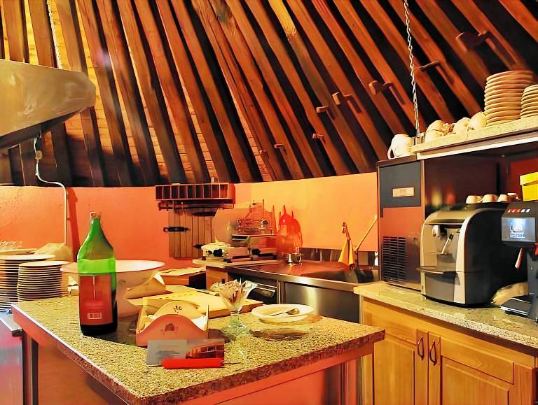 Family-friendly beautiful vacation home with terrace, barbeque & garden | Pet-friendly — photo 4