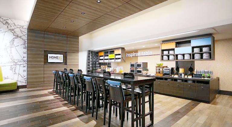 Home2 Suites by Hilton Philadelphia -Convention Center — photo 3