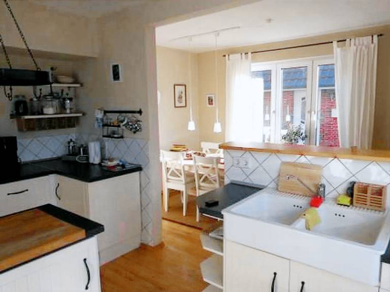 In Norden mit gro&szlig;em Garten