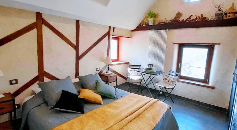 Les Hotes du Lac, Chambres et tables d'hotes — photo 2