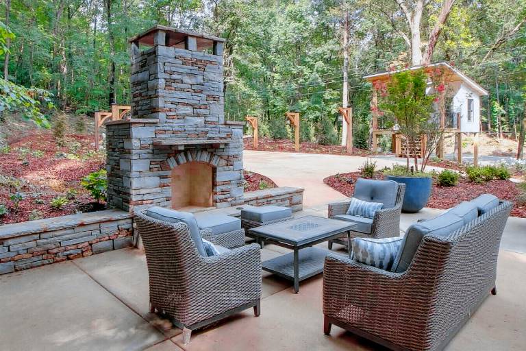 Cabin  Scottsboro