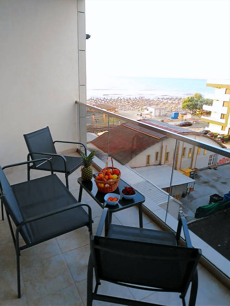 2 rooms apartment, max 5 adults, splendid view on the beach and the sea — photo 2