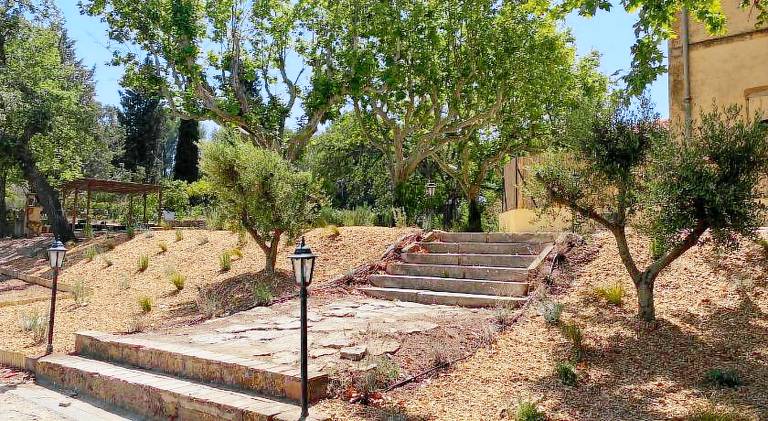 Havre de paix au sein d'un T3 d'une bastide aixoise — photo 5
