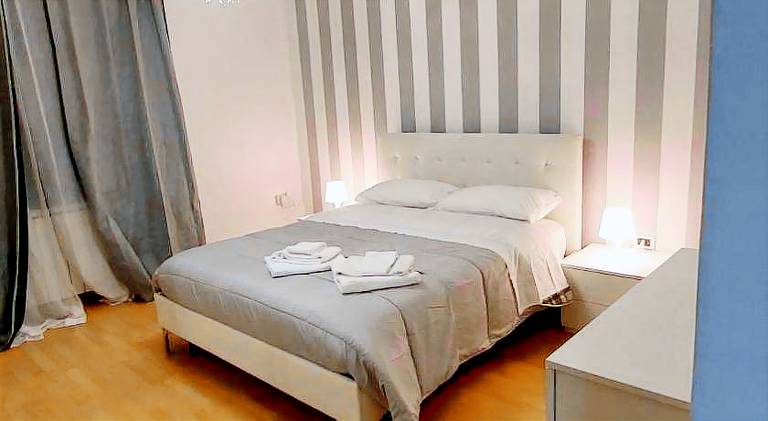 Holiday apartment with 2 rooms for 4 persons in Montesilvano