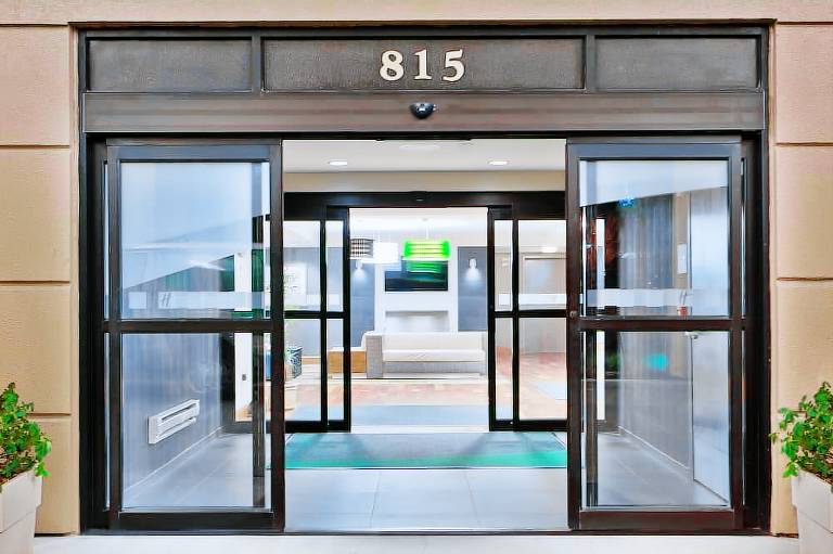 Holiday Inn Baltimore BWI Airport by IHG