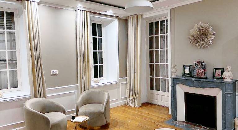 Chambre dans demeure de caractere in Laon