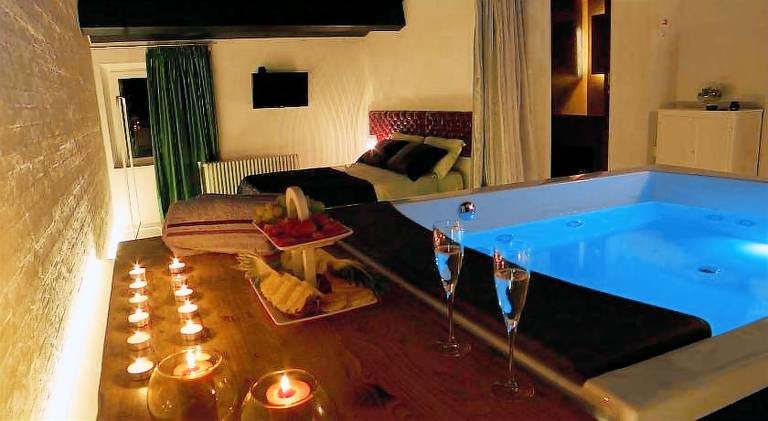 Holiday apartment with pool & hot tub — photo 5