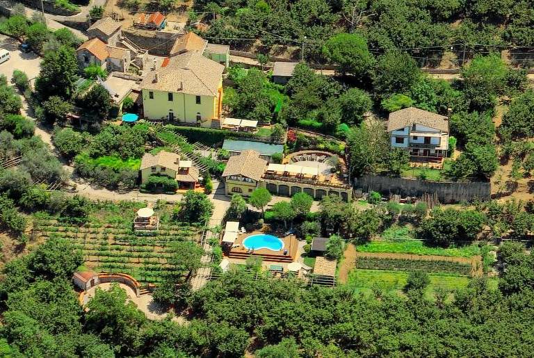 Camera privata Giffoni sei Casali