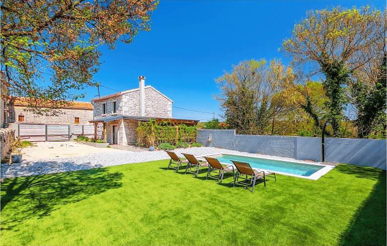 Ferienhaus  Šarići