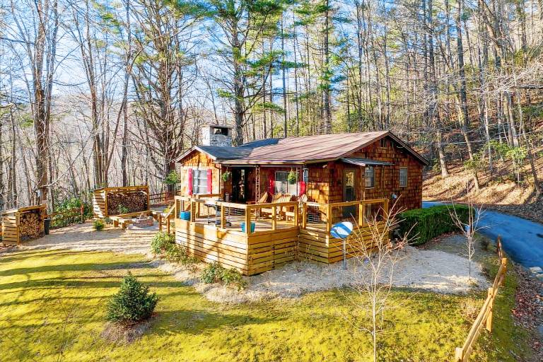Cabin Cashiers