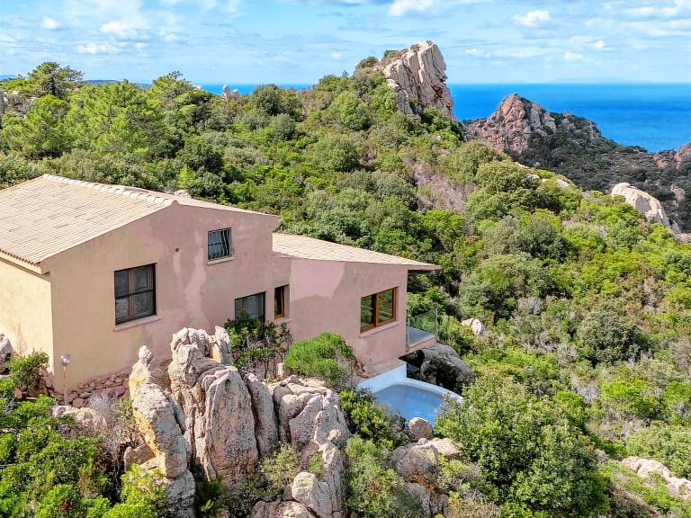 Ferienhaus in Costa Paradiso für max. 6 Personen
