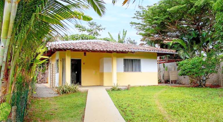 Charming vacation home | Pets are welcome — photo 4