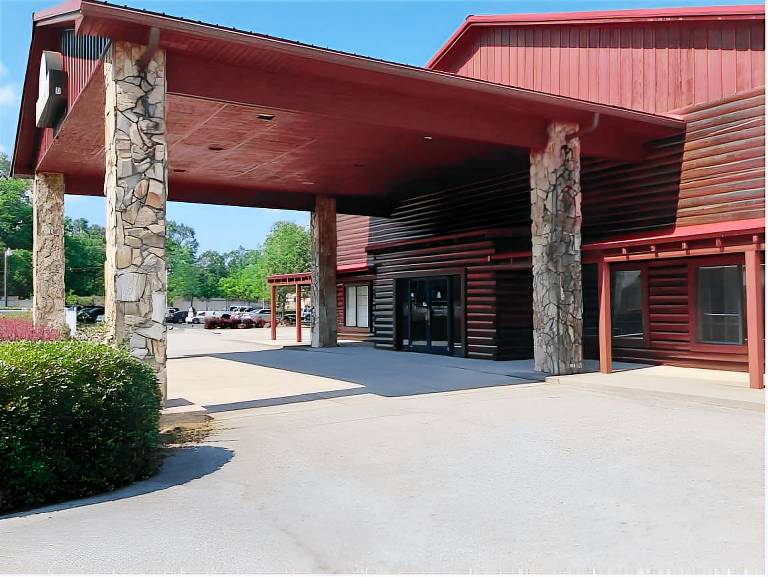 Log Cabin Inn in Bay Minette, AL