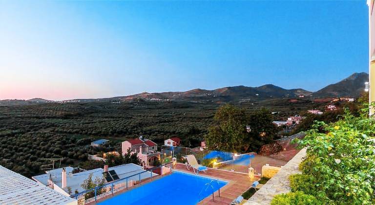 Ample villa with pool | Dogs allowed — photo 3