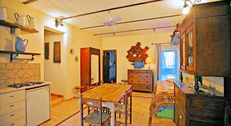 Agriturismo "Borgo Madonna degli Angeli" - charming cottages in the gardens ! — photo 3