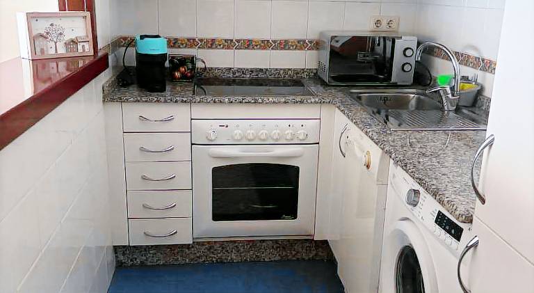 Holiday apartment with 1 room for 3 persons — photo 2