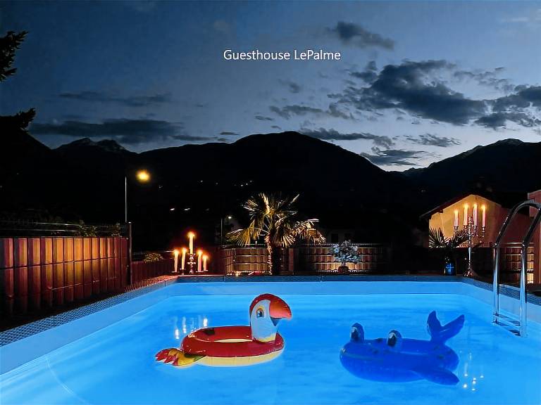 House with sauna, private pool & patio | Mountain view — photo 5