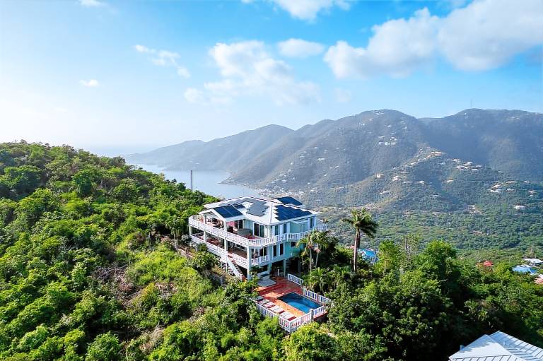 House Coral Bay