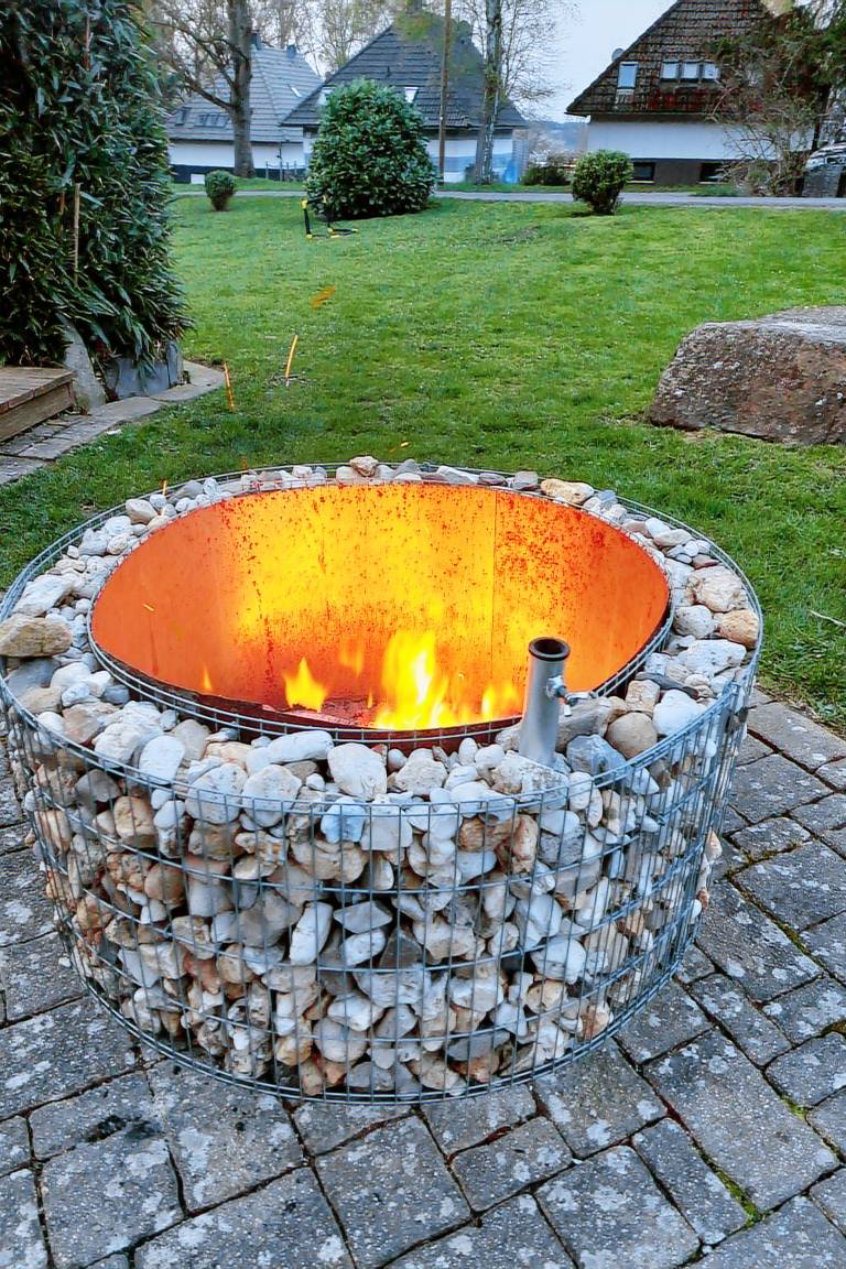 Vacation home with barbecue, garden & patio — photo 4