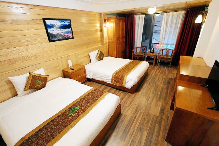 HIMALAYA HOSTEL ROOM — photo 2
