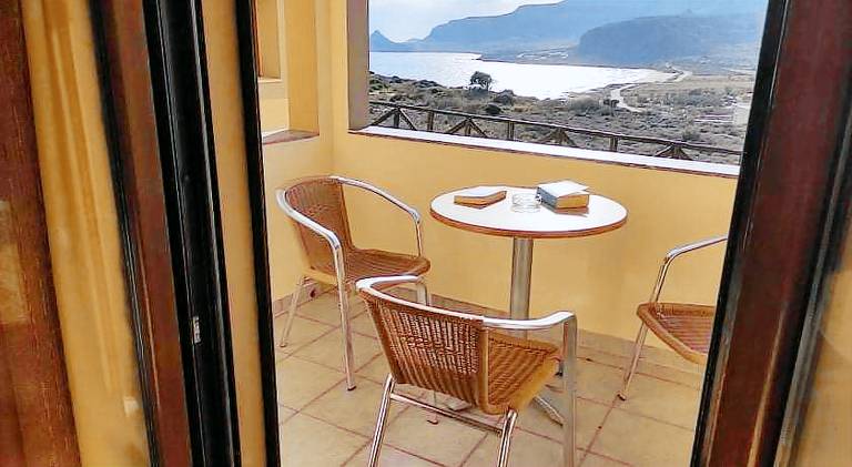 Beautiful holiday apartment with terrace & garden | Close to the beach | Dogs allowed — photo 4