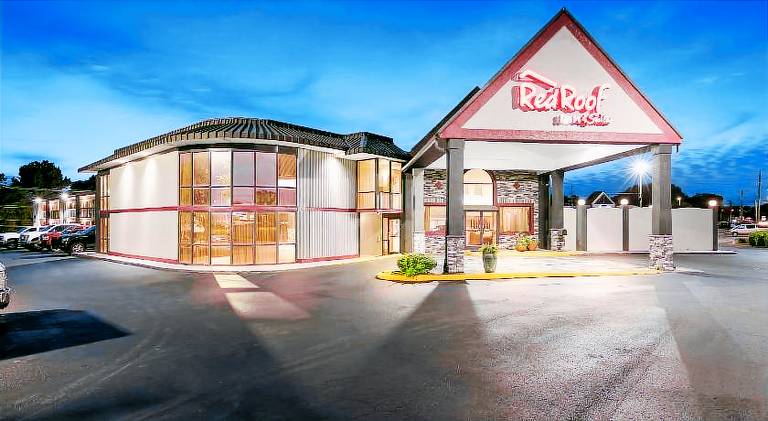 Red Roof Inn & Suites Duncan in Duncan, SC
