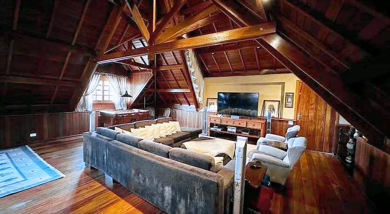 Wonderful chalet with jacuzzi | Pets allowed — photo 2