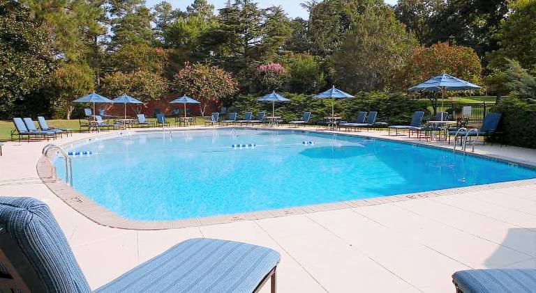 Williamsburg Lodge, Autograph Collection — photo 4