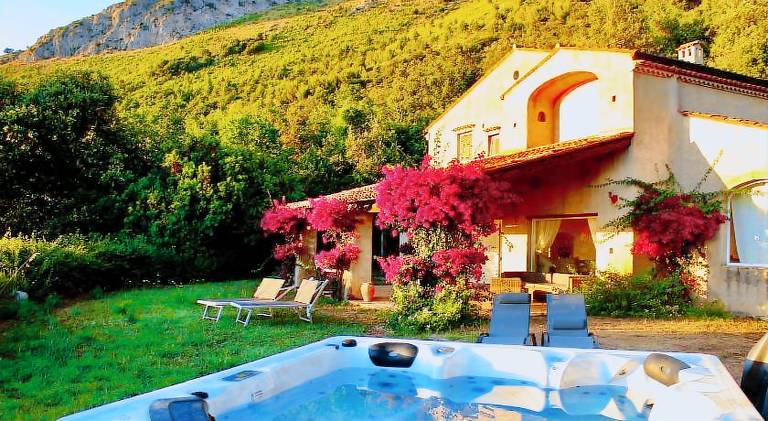 Villa with hot tub | Next to the beach | Dogs allowed in Maratea