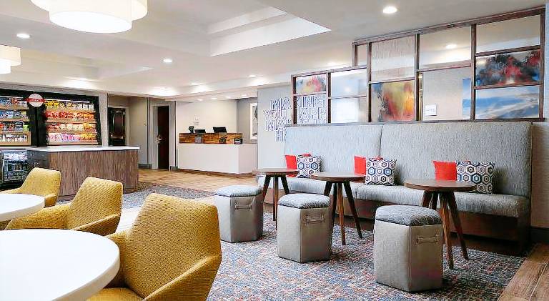 Hampton Inn San Diego/Del Mar — photo 4