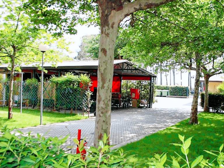 Beautiful bungalow with patio | Beach nearby | Dogs allowed — photo 3