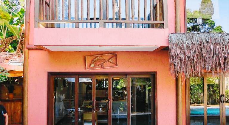 Pleasant vacation home with pool | Pet-friendly — photo 3