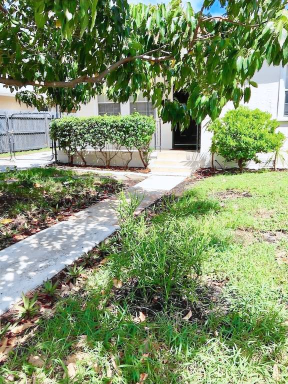 House West Palm Beach