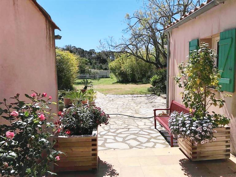 House with BBQ & garden | Nature view — photo 2