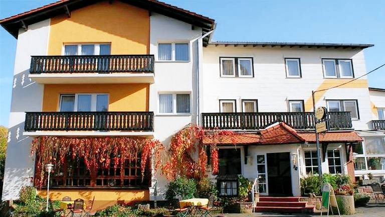 Doppelzimmer f&uuml;r 2 Personen 20 m&sup2; in Erbach