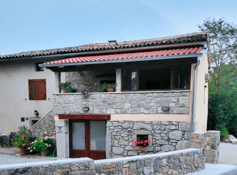 Ferienwohnung in Ročko Polje, Kras f&uuml;r max. 3 Personen