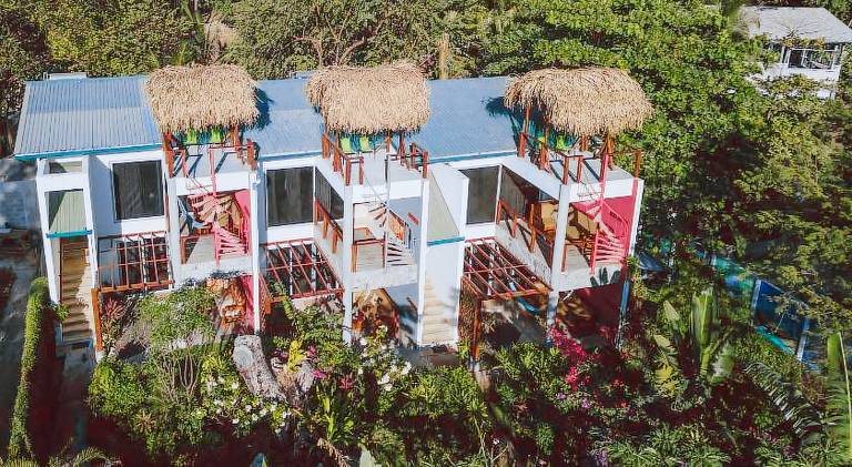 Iluminar Beachfront Suites — photo 5