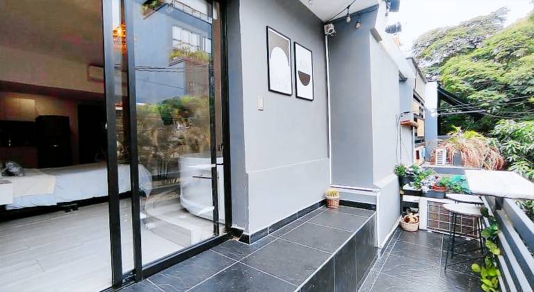 House with jacuzzi, BBQ & garden | Close to Lleras Park — photo 5