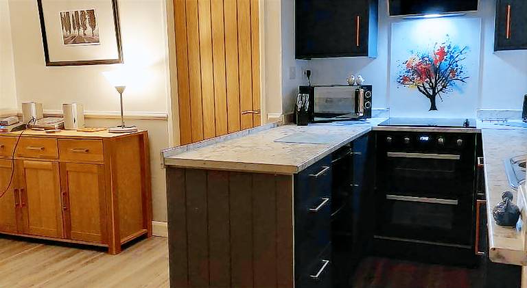 Apartment with 2 rooms for 4 persons — photo 3