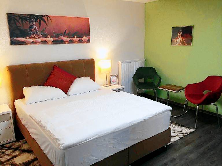 2 Zimmer Apartment mit Schlafcouch